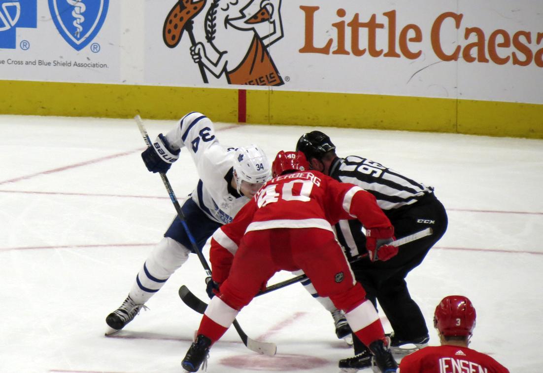 Toronto Maple Leafs at Detroit Red Wings Bus Tour