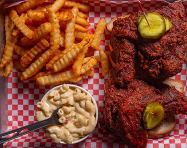 Where to Eat In Nashville - Hattie B's Hot Chicken