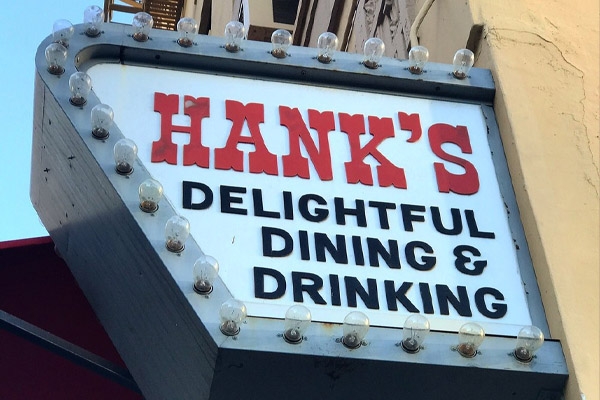 Where to Eat In Los Angeles - Hank's Bar