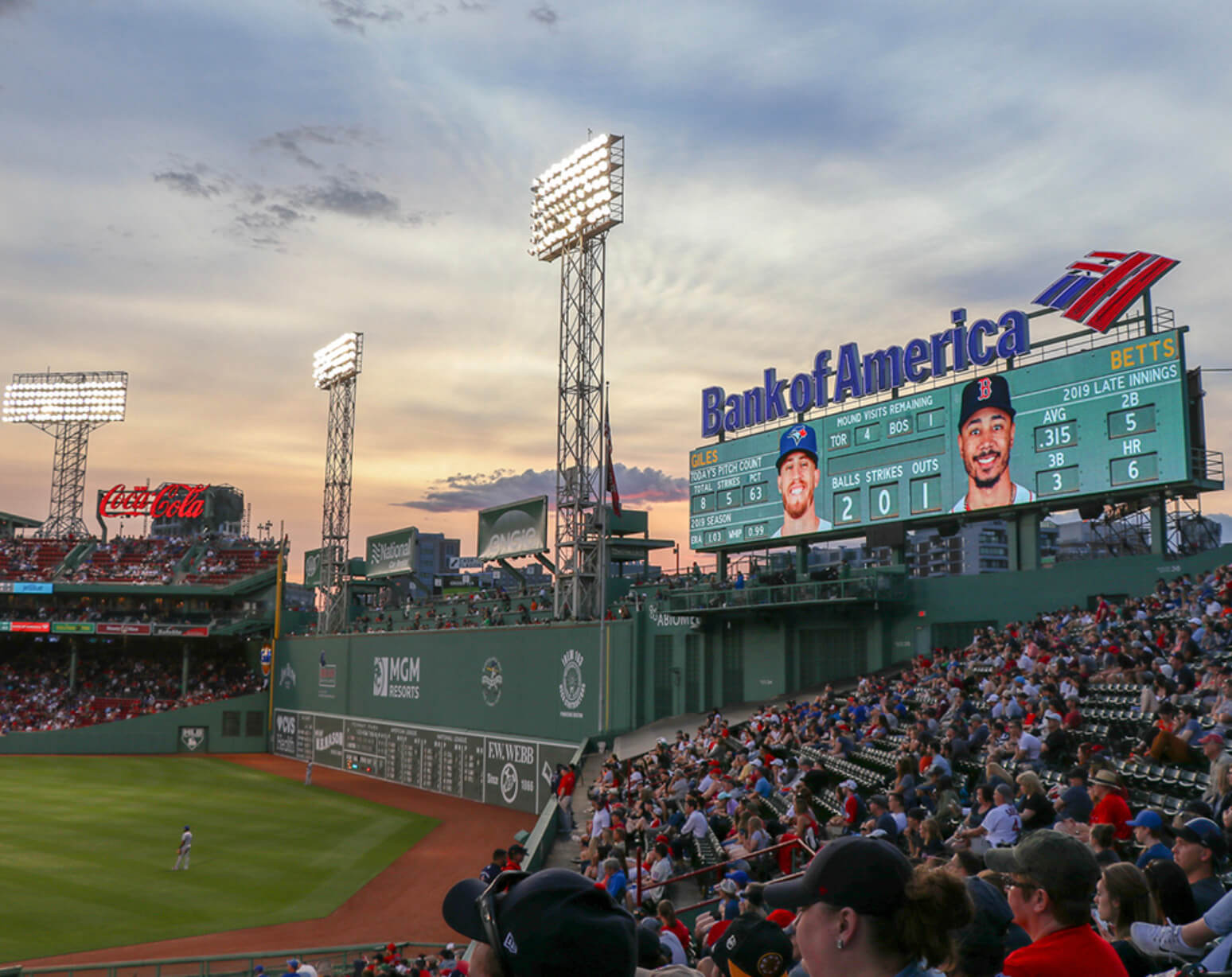 Where do the Boston Red Sox play baseball?