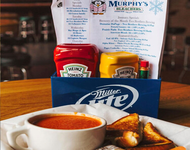 Where To Eat In Chicago - Murphy’s Bleachers