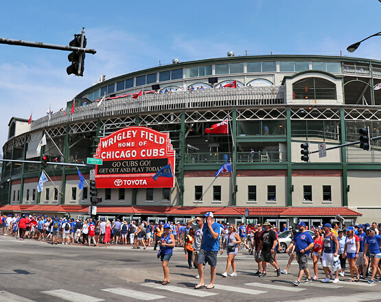 Chicago Cubs Travel Packages