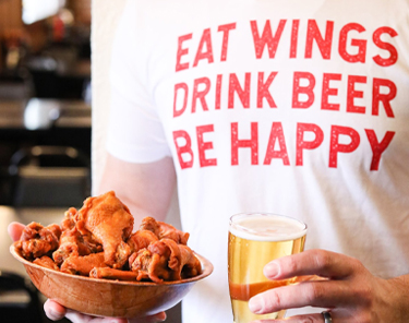 Where to Eat In Buffalo - Duff's Famous Wings