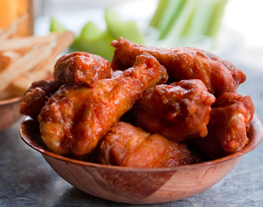 Where to Eat In Buffalo - Duff's Famous Wings