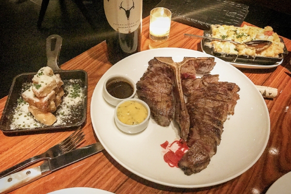 Where To Eat In Toronto - STK Toronto