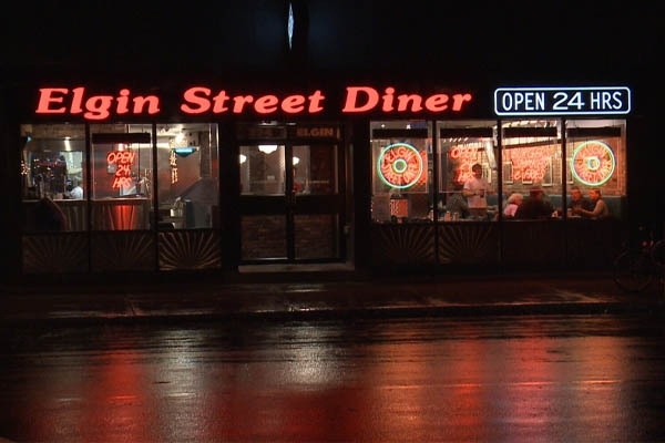 Where to Eat In Ottawa - Elgin Street Diner